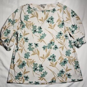 H&M Floral Blouse Women’s Medium | Cream Green Print | Half Sleeve Stretch Top